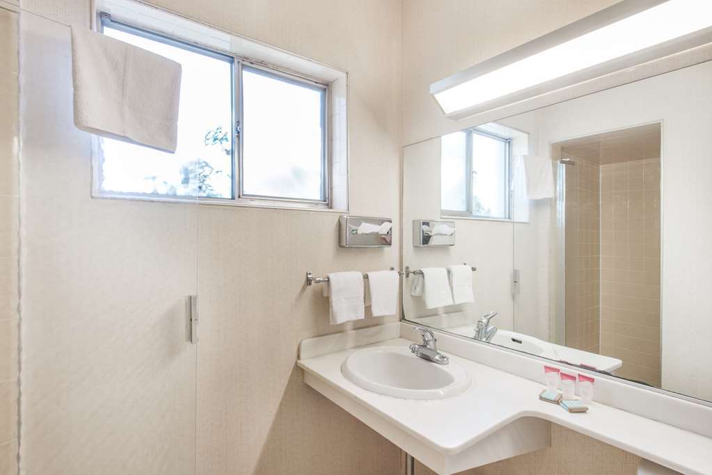 Budget Inn/ Natick Kamer foto